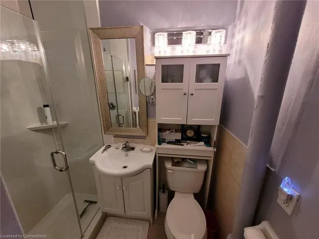 Additional image 18 of 2 Craigroyston Rd