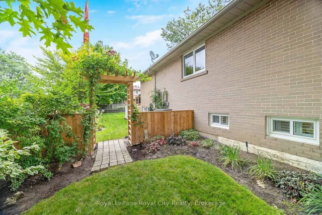 Additional image 38 of 35 Inglewood Dr