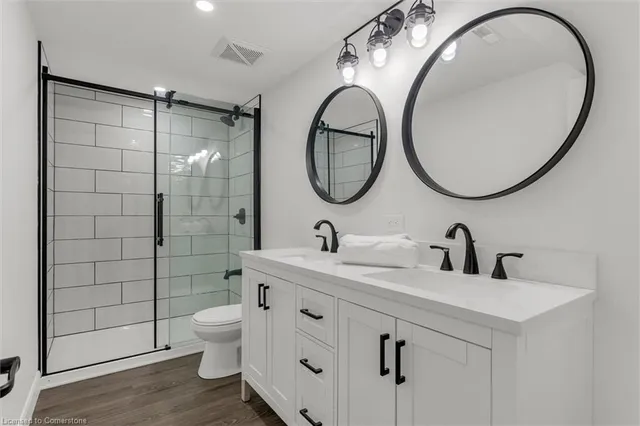 Additional image 31 of 14 Carousel Ave