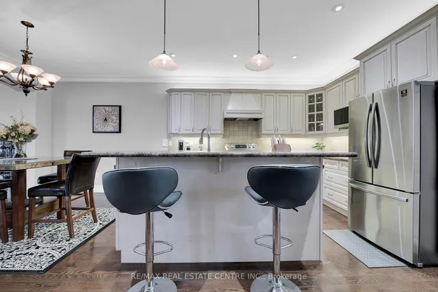 Additional image 5 of 29 Chipman Ave