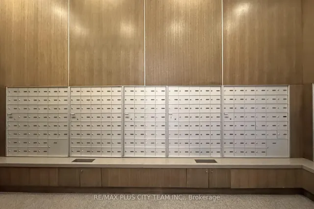 Additional image 12 of 18 Harbour St Unit 1305