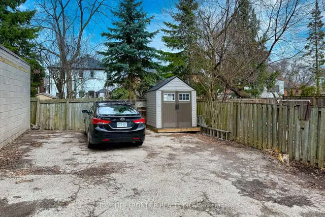 Additional image 27 of 302 Roselawn Ave