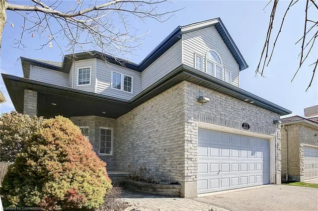 573 Robert Ferrie Dr