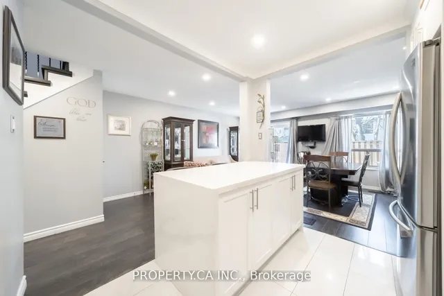 Additional image 12 of 64 Dawson Cres