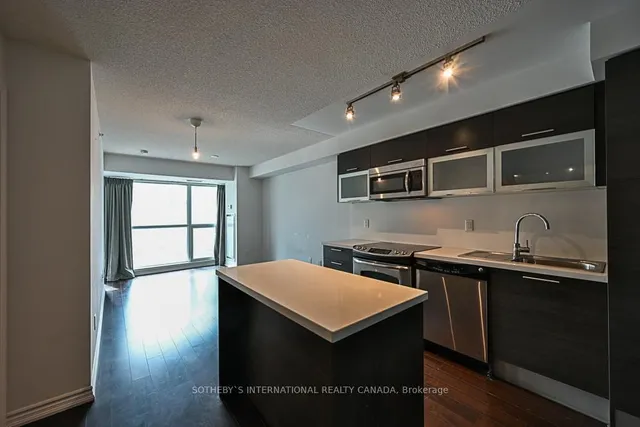 Additional image 6 of 386 Yonge St Unit 1021