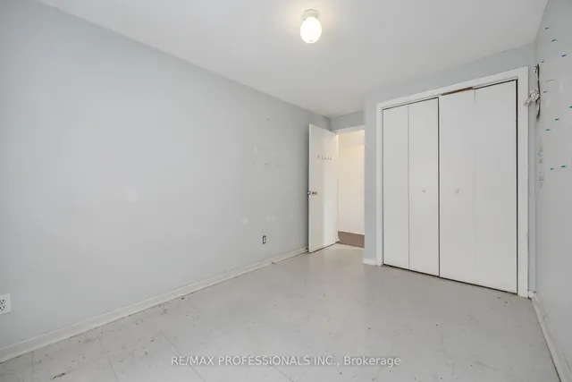 Additional image 15 of 220 Main St