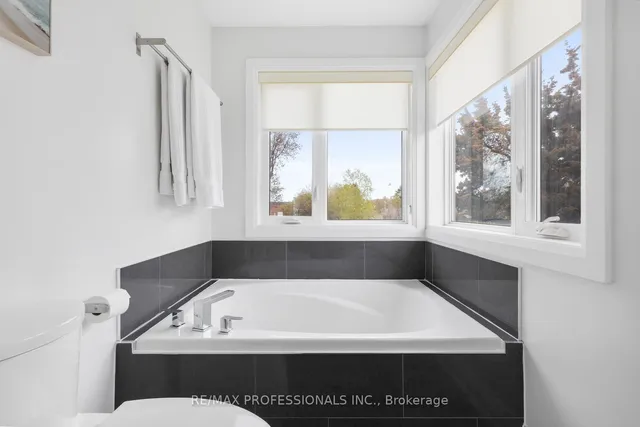 Additional image 24 of 43 Bellman Ave