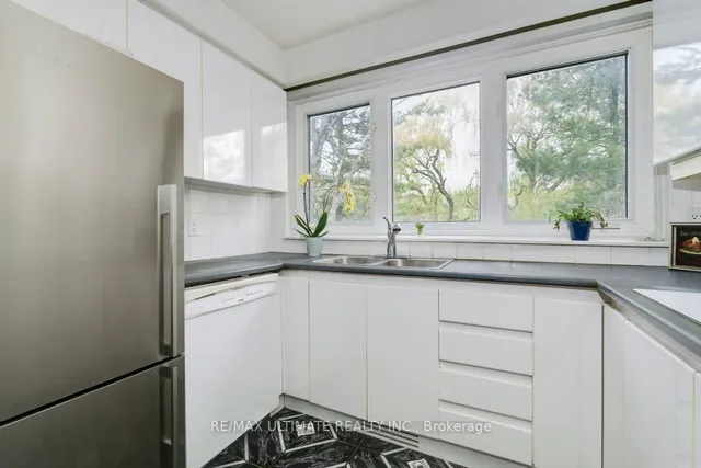 Additional image 12 of 26 Gracefield Ave