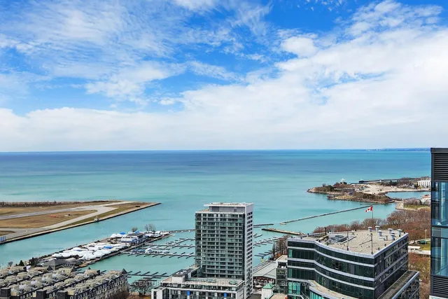 Additional image 46 of 17 Bathurst St Unit 1006