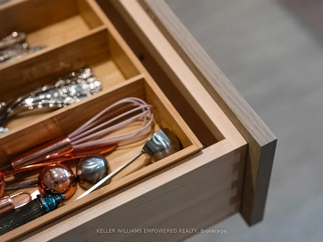 Additional image 16 of 10 Webster Ave