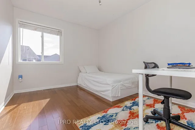 Additional image 32 of 900 Mcneil Dr