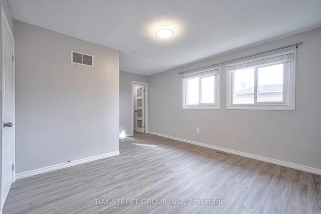 Additional image 32 of 596 CONSTELLATION Dr