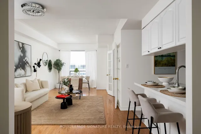 Additional image 8 of 889 Bay St Unit PH4