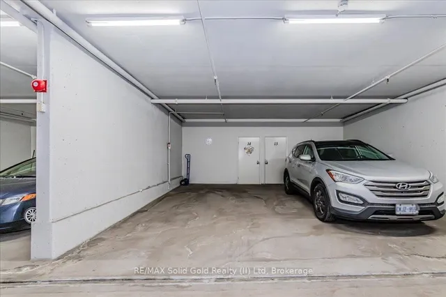 Additional image 34 of 2 Lancaster St Unit 403