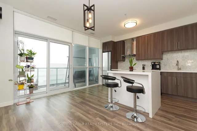 Additional image 8 of 2087 Fairview St Unit 2307