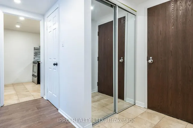 Additional image 18 of 44 Gerrard St Unit 1808