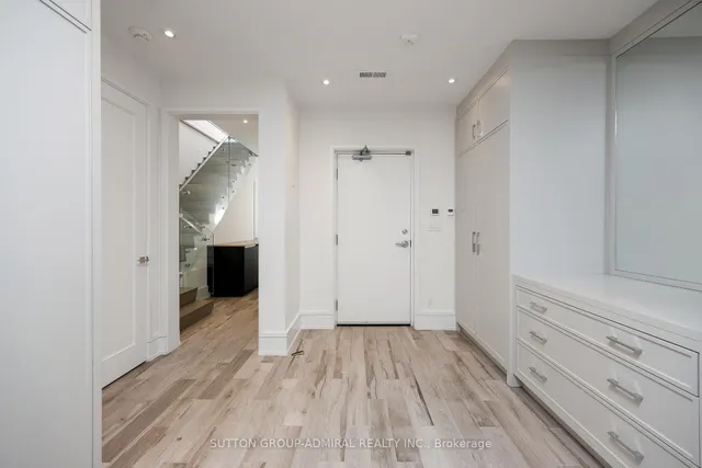 Additional image 42 of 11 Thurloe Ave