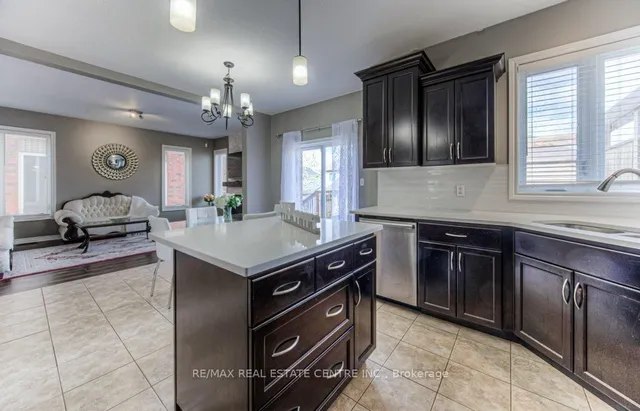 Additional image 15 of 950 Pebblecreek Crt