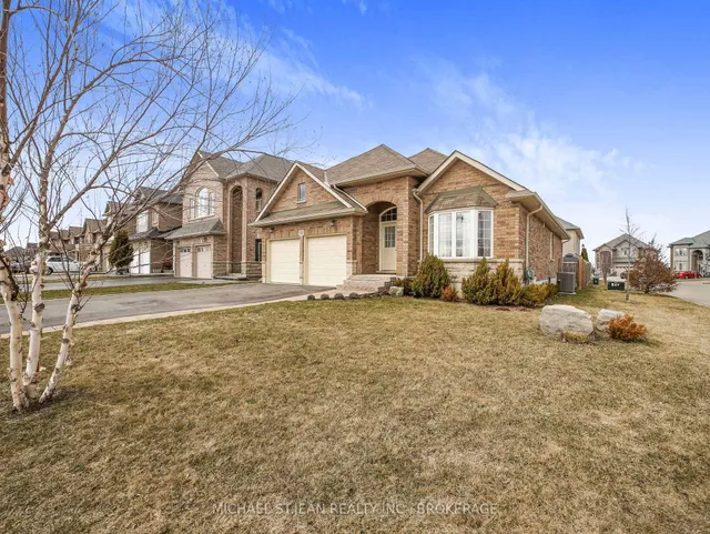 Additional image 4 of 81 Bellagio Ave