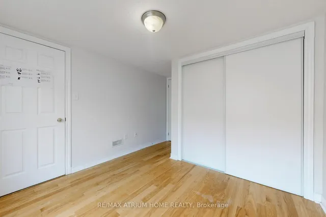 Additional image 22 of 23 De Jong St