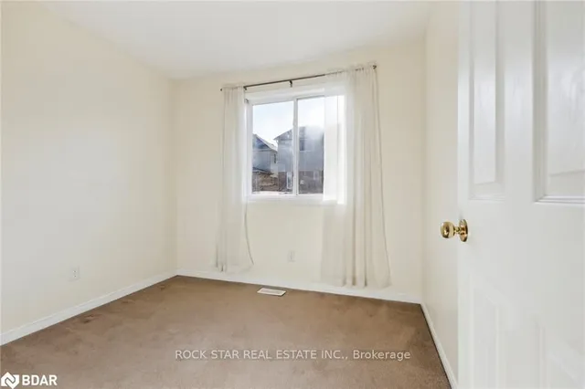 Additional image 30 of 19 Isabella St