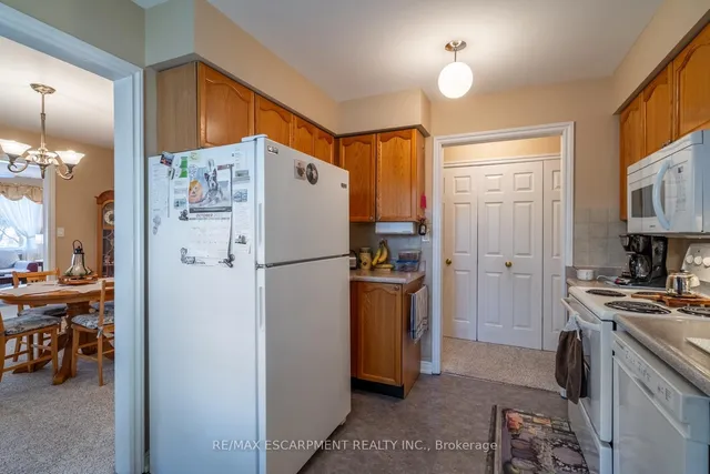 Additional image 28 of 81 Hamilton St