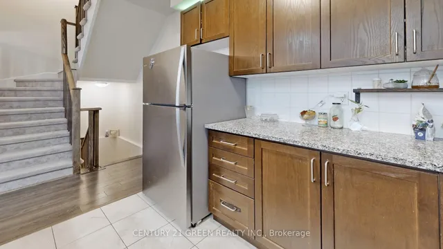 Additional image 15 of 18 Applewood Lane Unit 25
