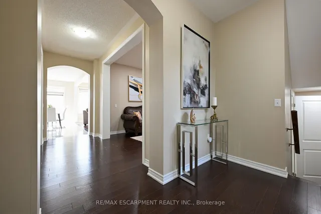 Additional image 6 of 71 Chaumont Dr