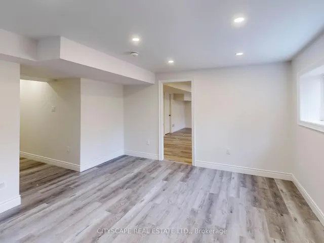 Additional image 27 of 93 Tremaine Dr