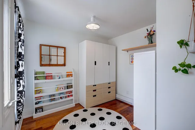 Additional image 19 of 50 Battenberg Ave Unit 4