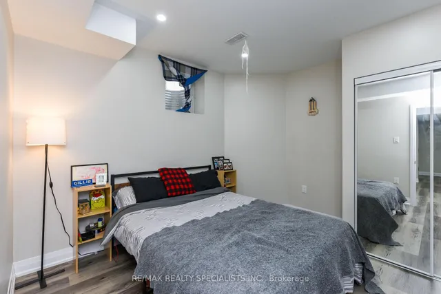 Additional image 41 of 73 Colonel Bertram Rd