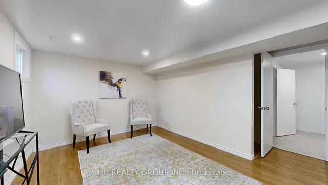 Additional image 27 of 1580 Lancaster Dr Unit 28