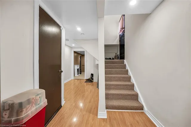 Additional image 32 of 162 East 23rd St