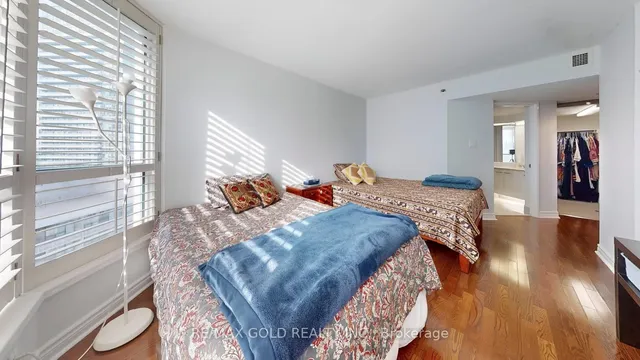 Additional image 15 of 38 Elm St Unit 3003