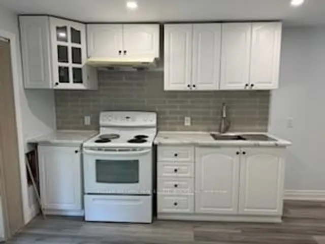 Additional image 38 of 120 Royal Palm Dr