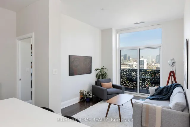 Additional image 12 of 460 Adelaide St Unit PH 216