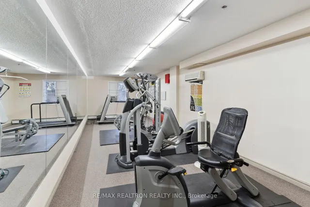 Additional image 35 of 684 Warden Ave Unit 103