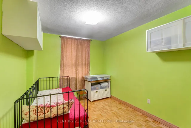 Additional image 11 of 2721 Victoria Park Ave Unit 101