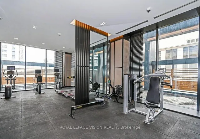 Additional image 23 of 501 Yonge St Unit 4508