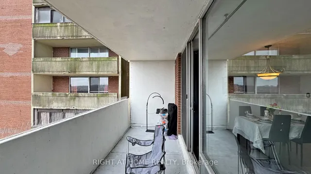 Additional image 34 of 1 Massey Sq Unit 1418