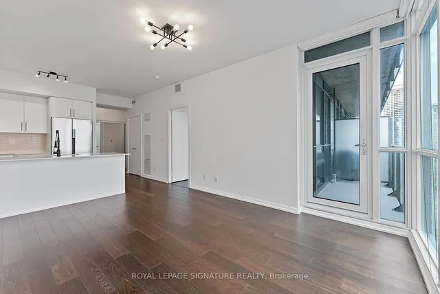 Additional image 13 of 65 Bremner Blvd Unit 4101