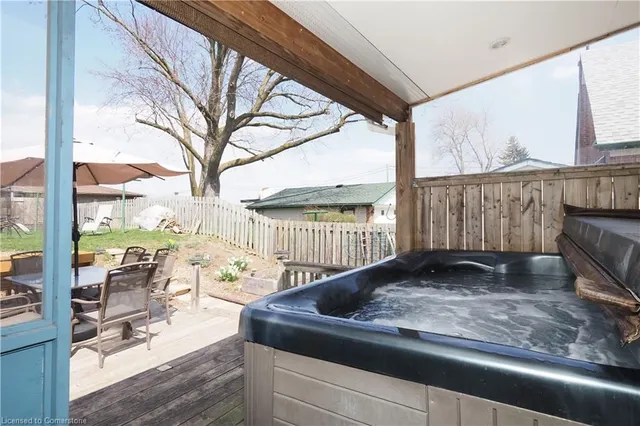 Additional image 30 of 784 Elizabeth St