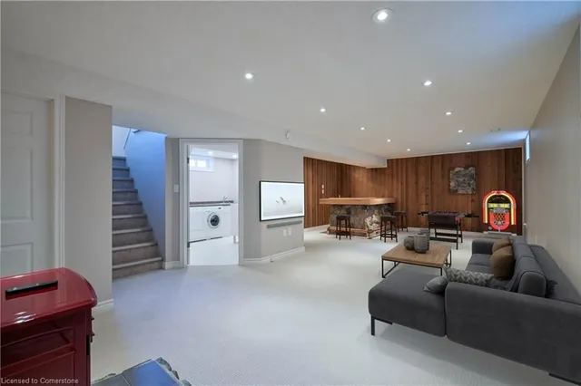 Additional image 29 of 67 Ruskview Rd