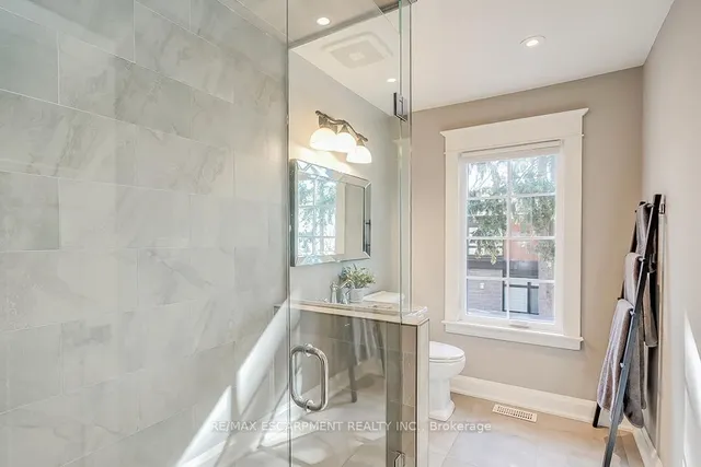 Additional image 38 of 1050 Mohawk Rd