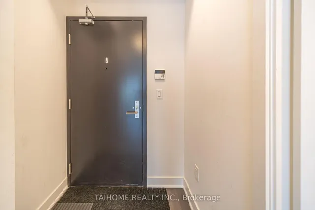 Additional image 3 of 955 Bay St Unit 307