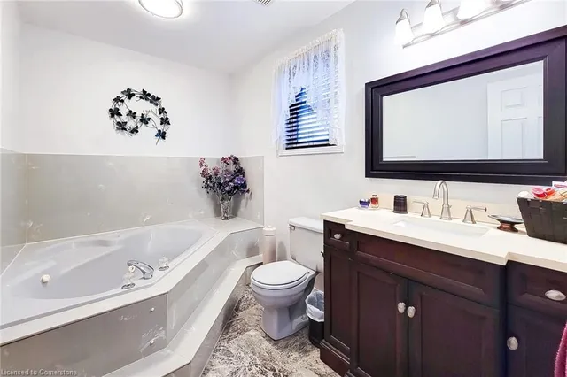 Additional image 22 of 251 Alderlea Ave