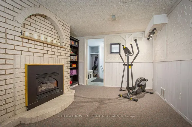 Additional image 28 of 2216 Upper Middle Rd Unit 3