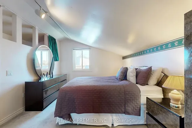 Additional image 28 of 191 Invergordon Ave