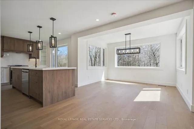 Additional image 16 of 1379 Golden Meadow Tr