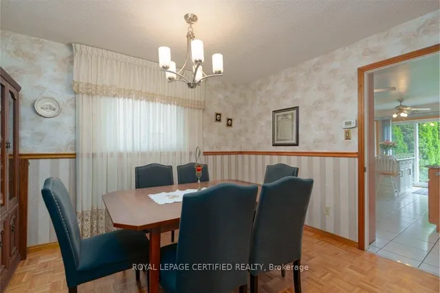 Additional image 19 of 48 Sunset Blvd